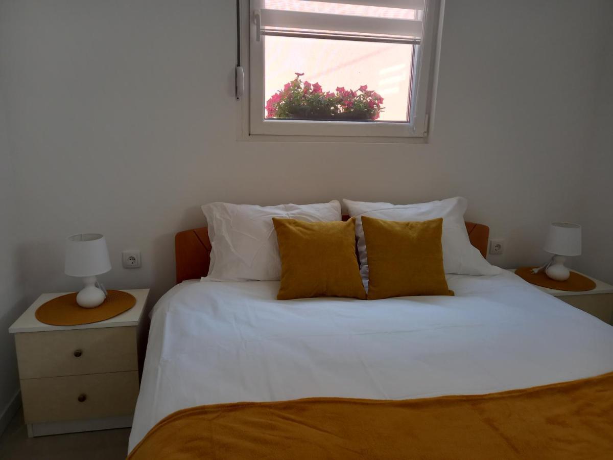Leda Apartmani 斯梅代雷沃 外观 照片
